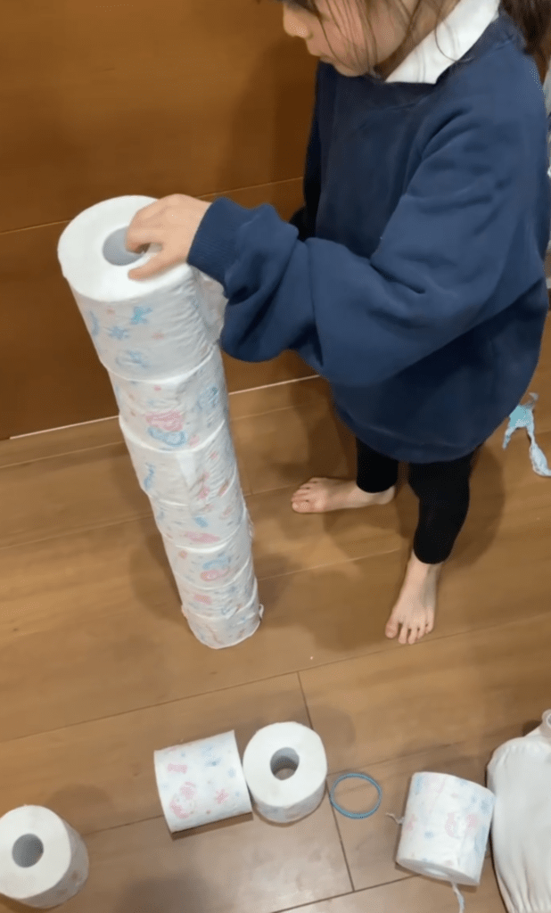 器用に積み上げて…（@nannyme_officialさんより提供）