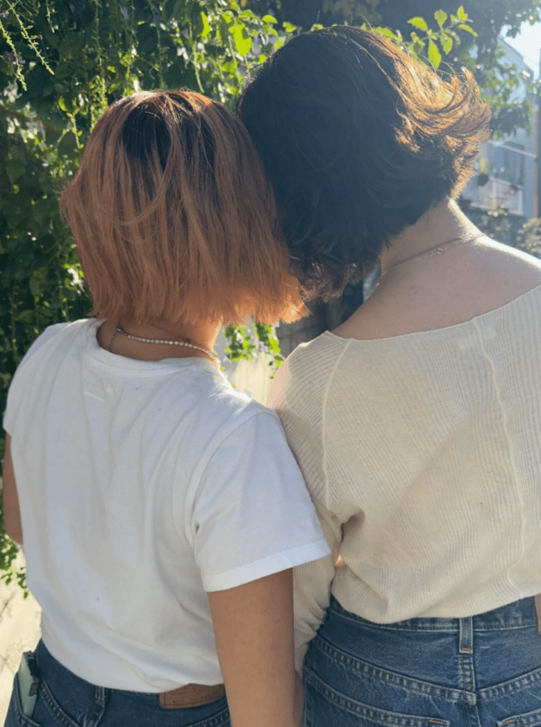 長かった髪の毛をバッサリ（@whyte_shioriさんより提供）