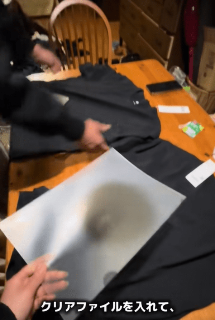 裏移り防止のクリアファイル（＠2brothers_jpさんより提供）