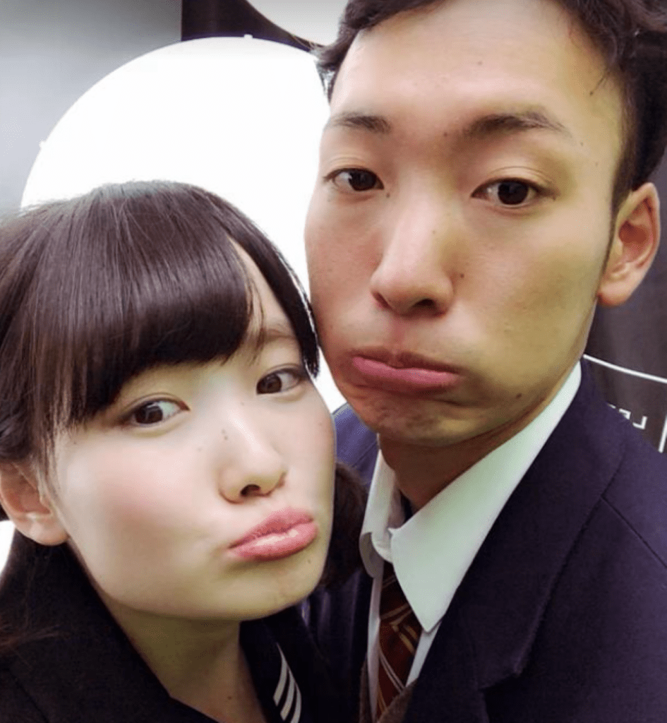 【実際の写真】高校時代に出会った2人の11年後の姿