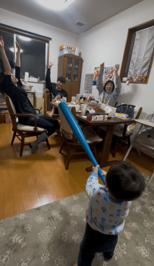 【実際の写真】お孫さんの足元（全体）