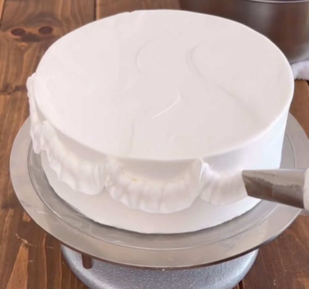 【実際の写真】娘がデザインしたケーキを母が再現した結果