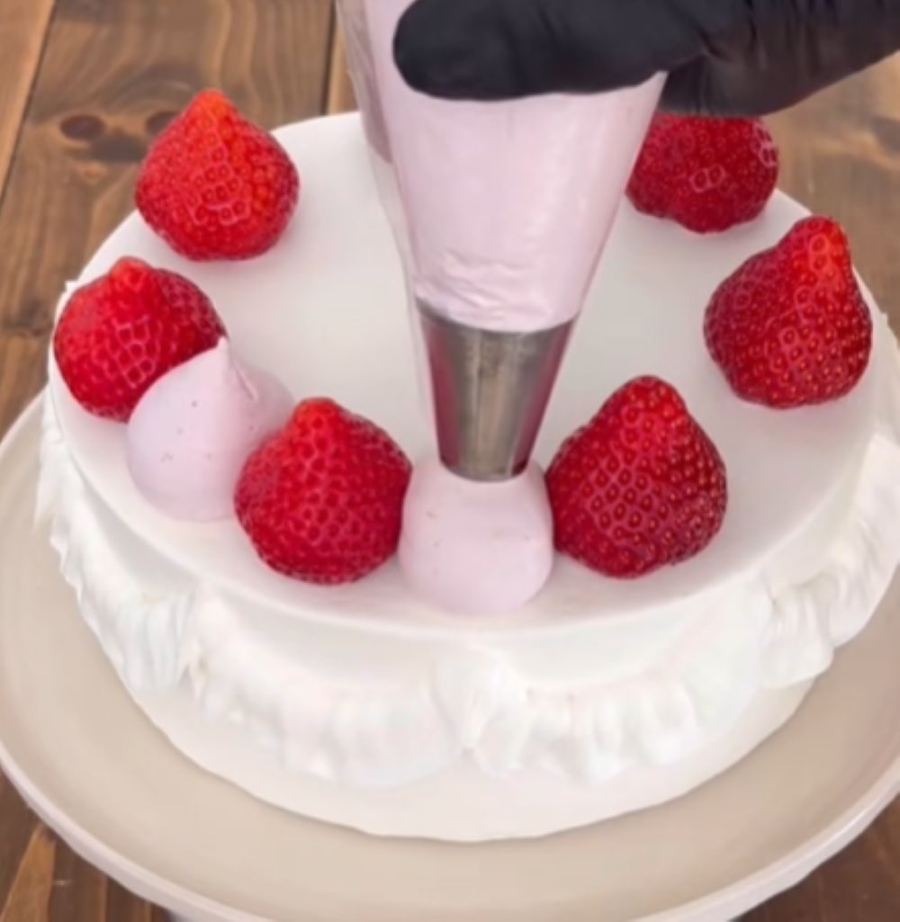 ケーキ作り③（＠yoko_sweets_no2さんより提供）