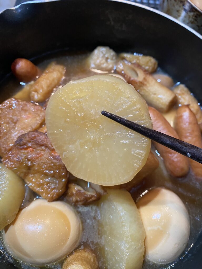 大根は「おでん」に（＠genkai_salaryman_farmさんより提供）