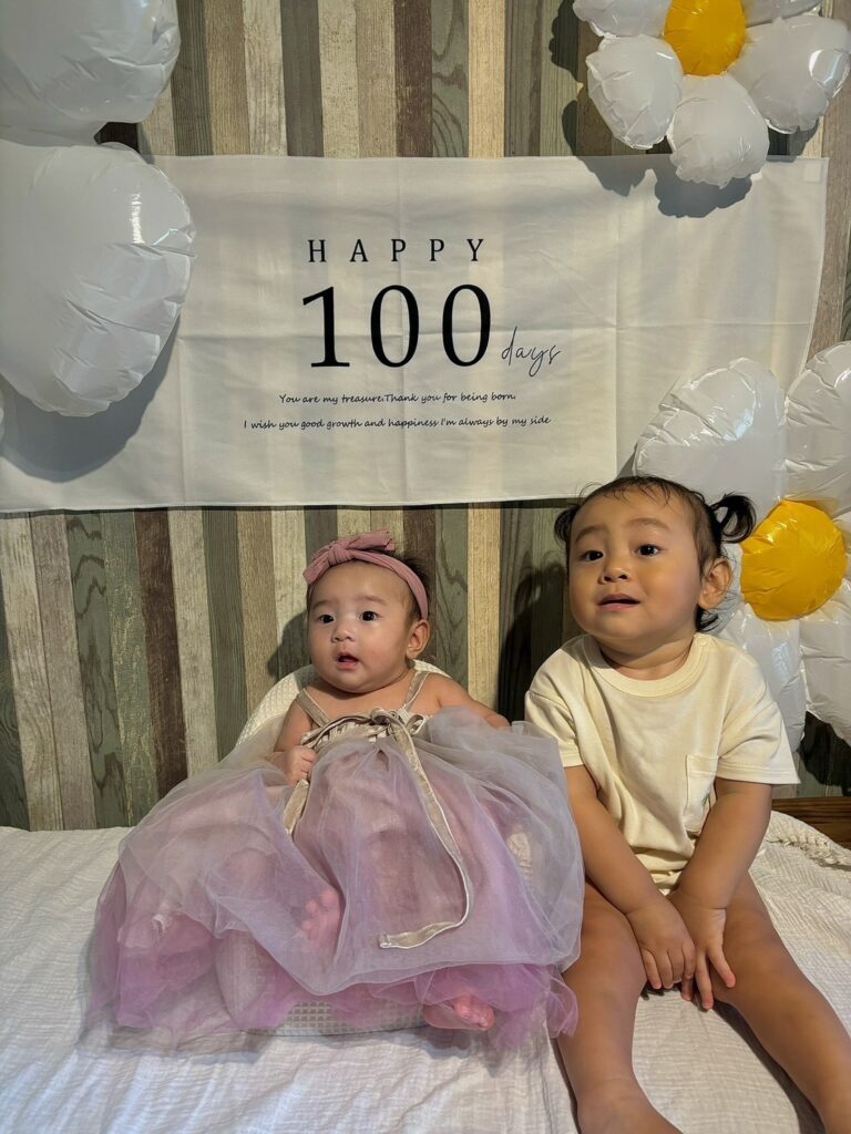 生まれてから100日記念（＠naima.channel3さんより提供）