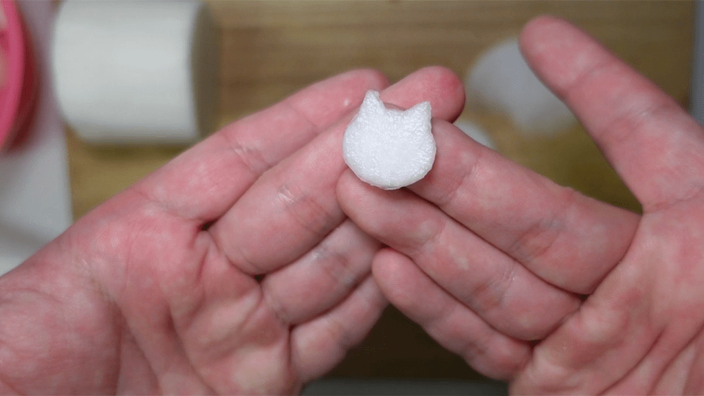 料理中②猫顔の大根（＠umi10231023さんより提供）