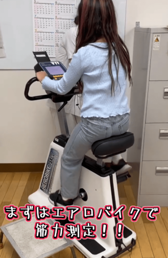 リハビリ①（@himariparadiseさんより提供）