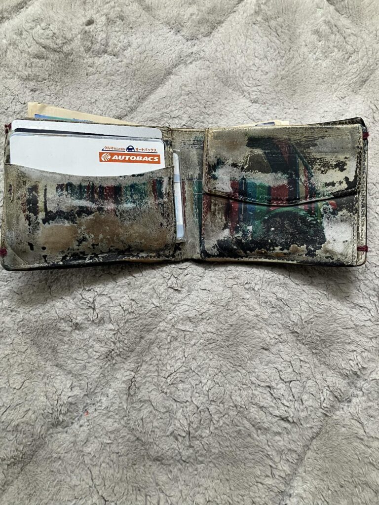 お父さんの財布（＠chie6055さんより提供）