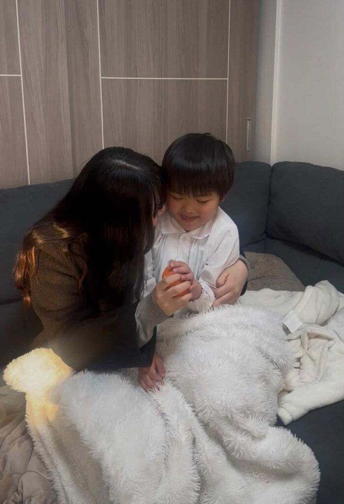 16歳のお姉ちゃんに早く会いたい3歳の弟（@yui.y.sei1110さんより提供）
