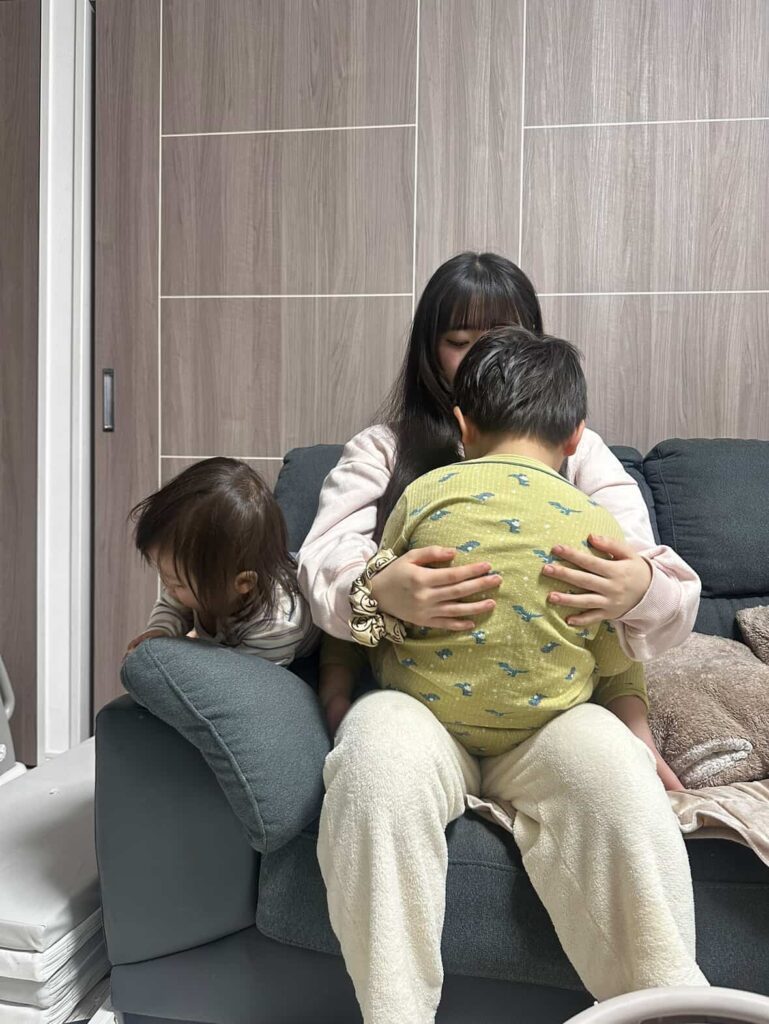 16歳のお姉ちゃんに早く会いたい3歳の弟（@yui.y.sei1110さんより提供）
