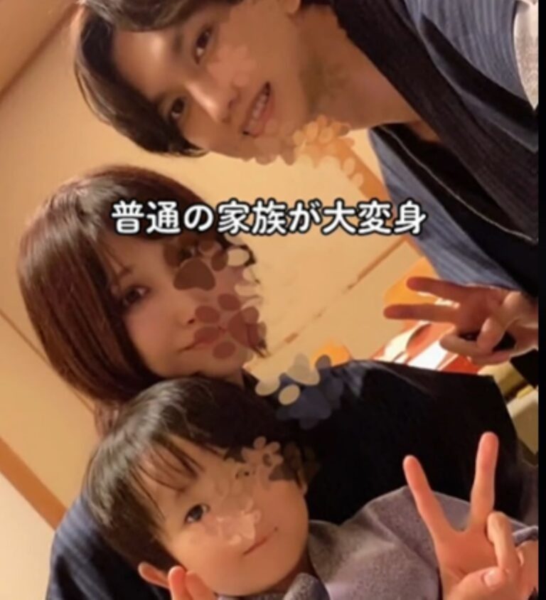 3人家族がコスプレした結果…その姿に「全員美男美女」「大優勝すぎる」「最高だわ」「なんか最後泣きました」