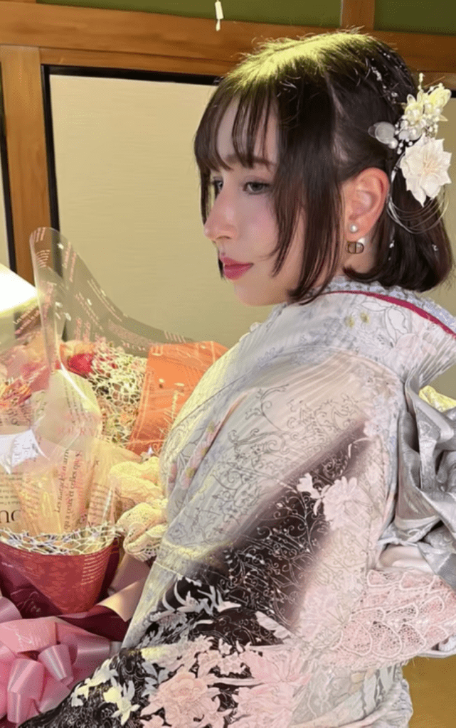 和服姿の娘さん②（＠maria.n263さんより提供）