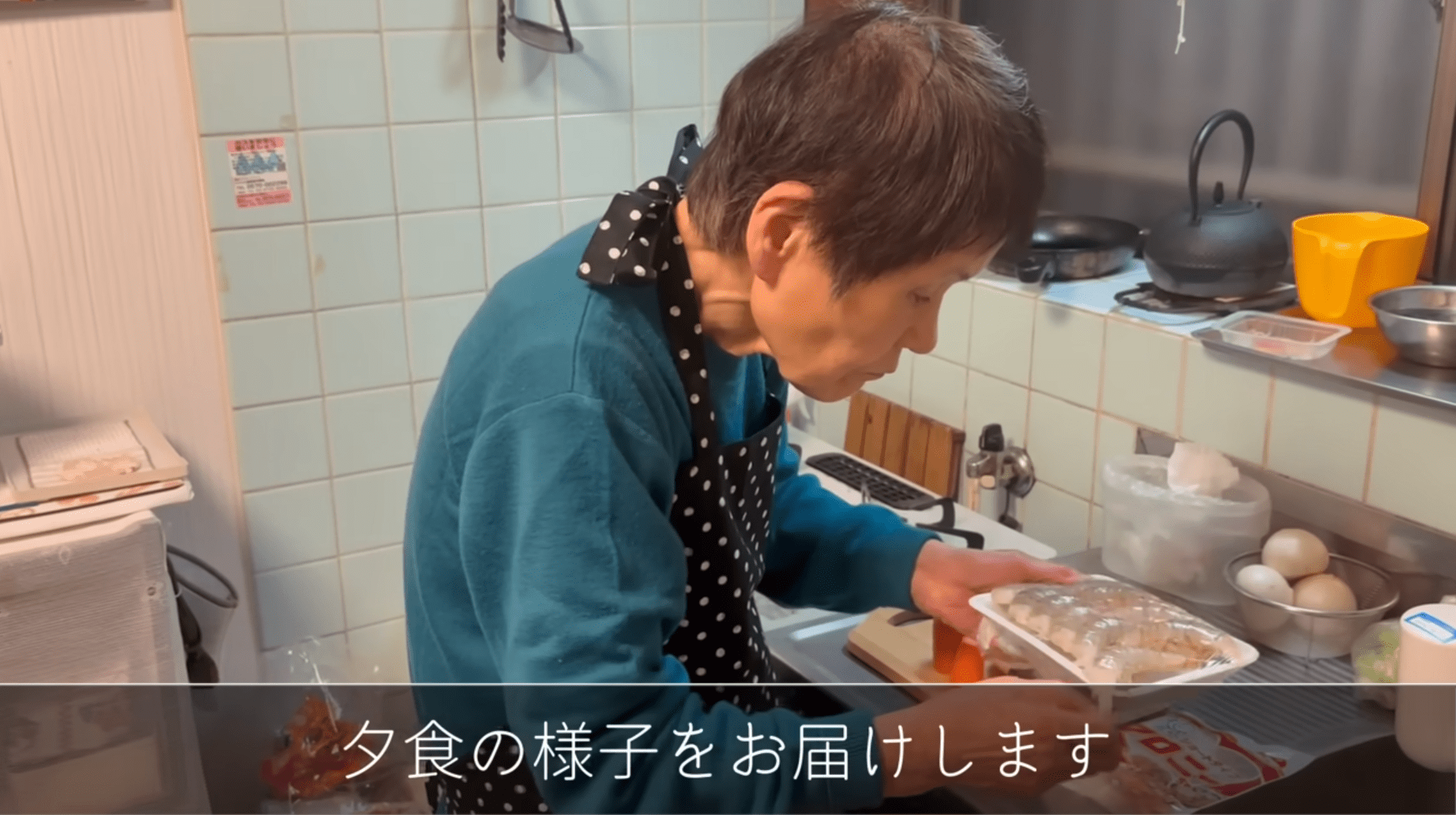 孫のために夕食を作る83歳のおばあちゃん。食卓に並んだ完成品に…「美味しそう」「私も食べたいです」「最高の2人」