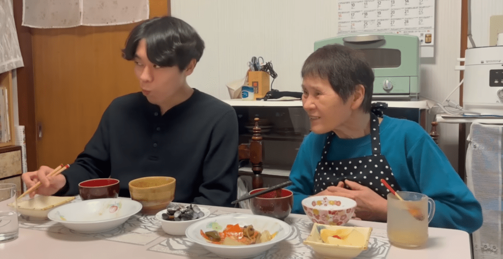 食事風景④（＠grandma_and_meさんより提供）