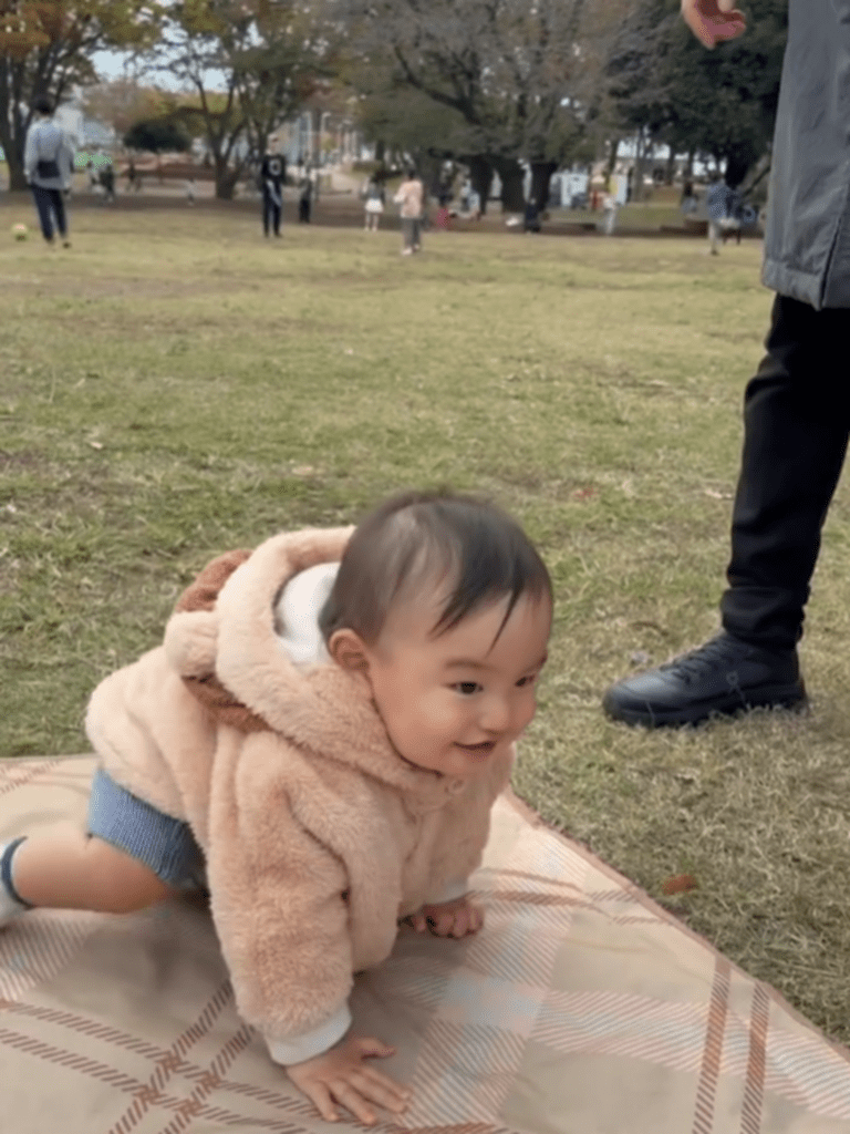 けして、レジャーシートからはみ出しません（@keichannikkiさんより提供）