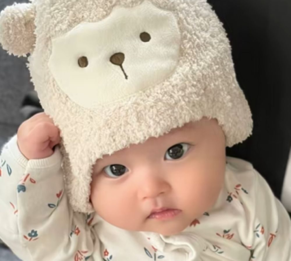 娘さんの様子⑤（＠cutebabytokerさんより提供）