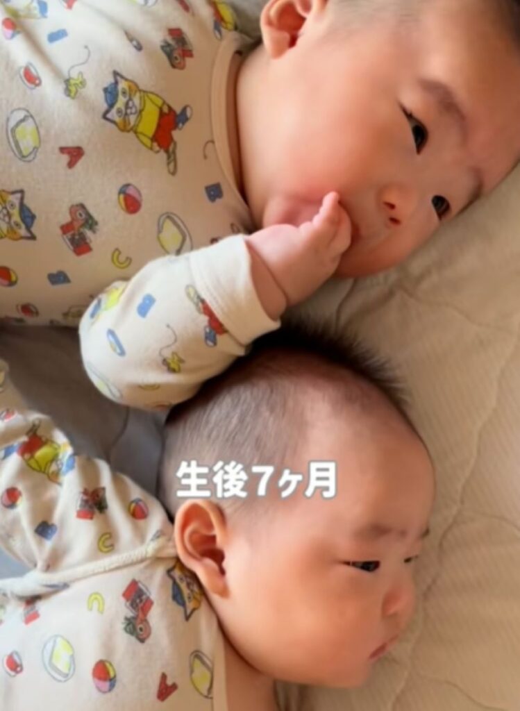 生後7ヶ月（＠twins_recipi_yuさんより提供）