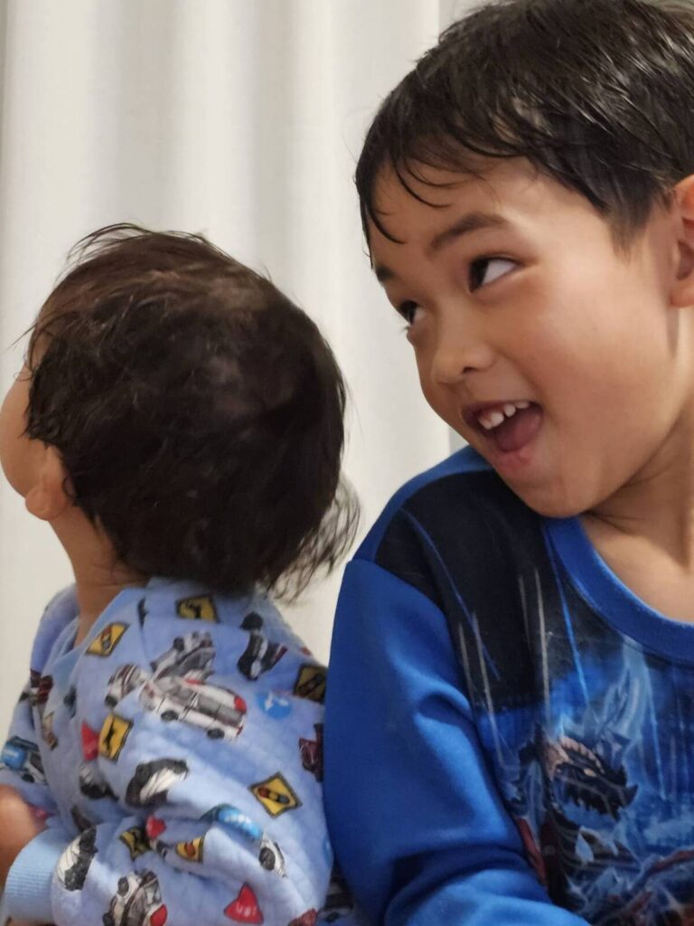 普段の息子さんの様子②（@mahooon95さんより提供）