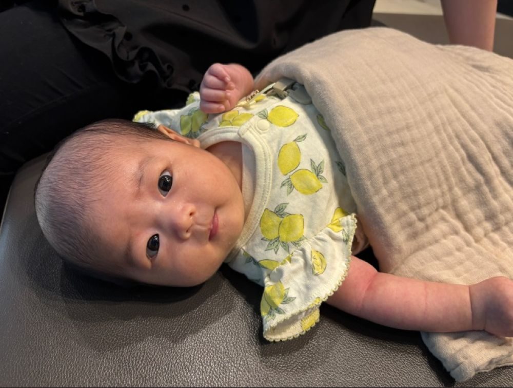 娘さん③（＠coconuturuuruさんより提供）