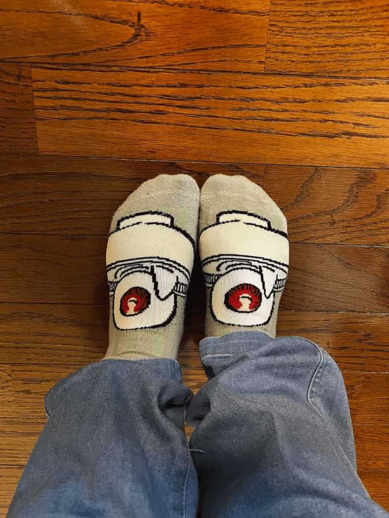 目玉おやじ靴下（@cucumber91109さんより提供）