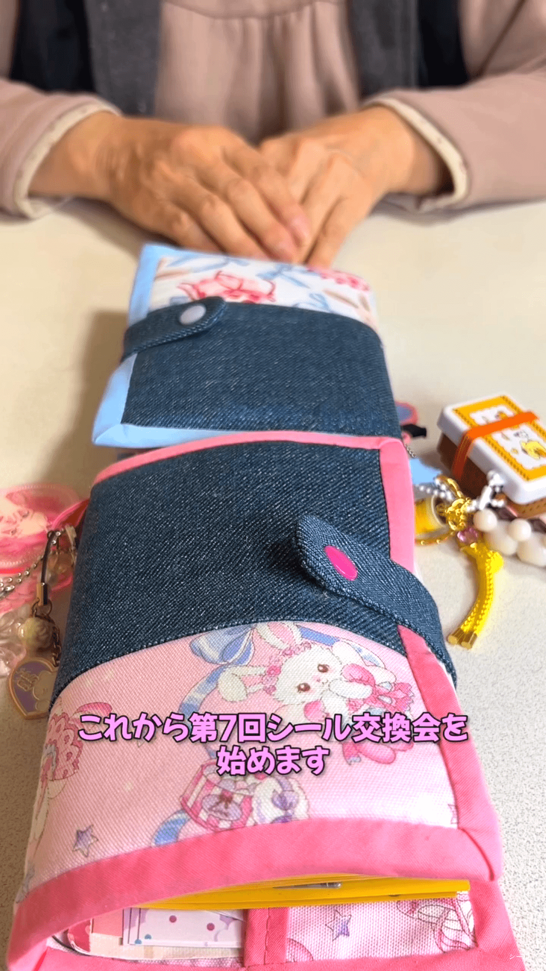 73歳ばぁばとシール交換。手帳を開くと…「え？」　→想像を絶する中身に「めちゃかわです！」「真似させてください」