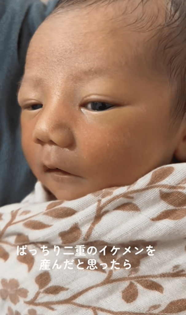 生後間もない頃の息子さん②（＠manmaru.shouさんより提供）