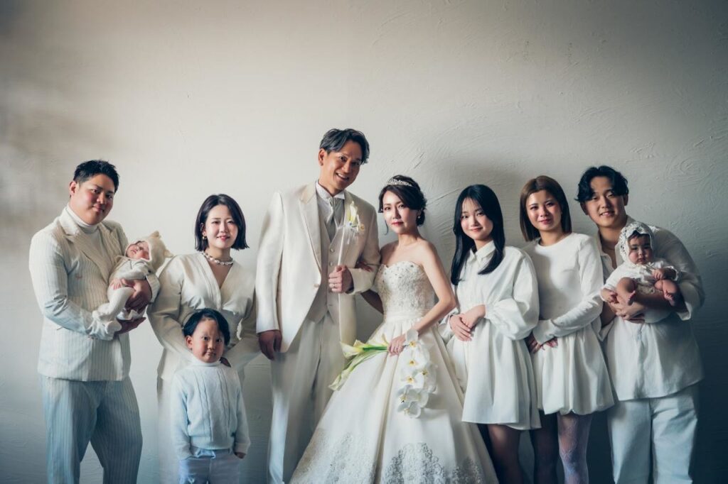 家族との集合写真①（＠8.7.3.3さんより提供）