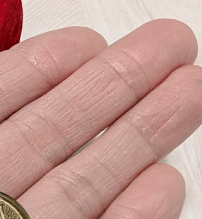 平成3年、高3の春に振られた女性。→その1年後…卒業の年に現夫から受け取ったまさかのモノに…「ステキすぎる!!!」「青春の思い出ですね」