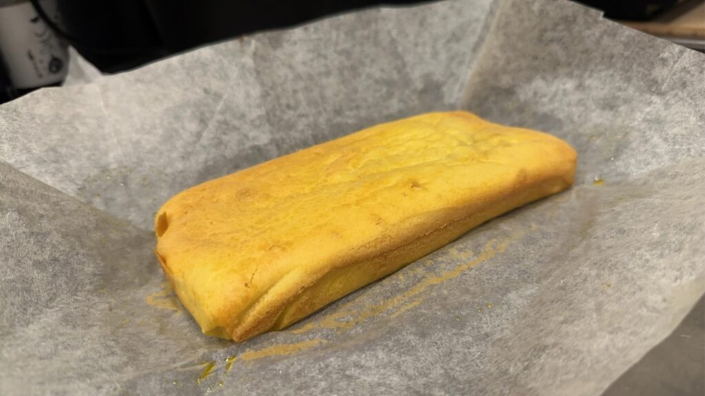 クリスマスケーキのはずが…（＠caracatcafeさんより提供）