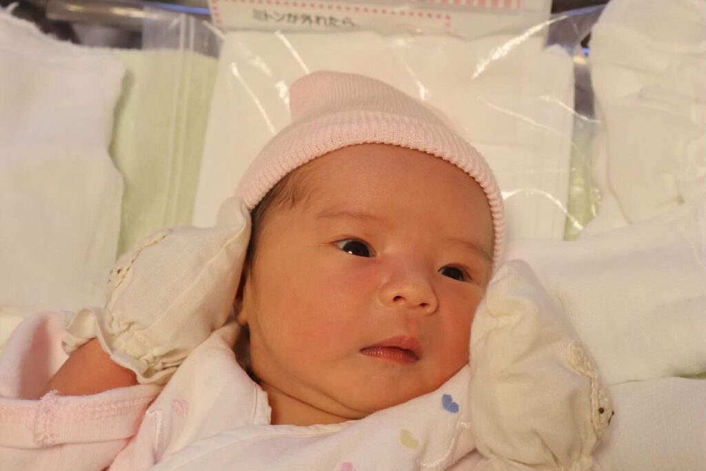 生後1日目の娘さん③（＠reilei.ohanaさんより提供）