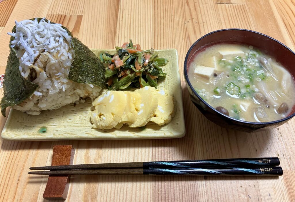 奥さんのために作った朝ご飯②（@takema_38さんより提供）