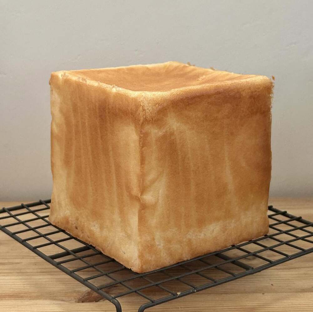 ふわもち食感の米粉パン②（@beika_komekoさんより提供）