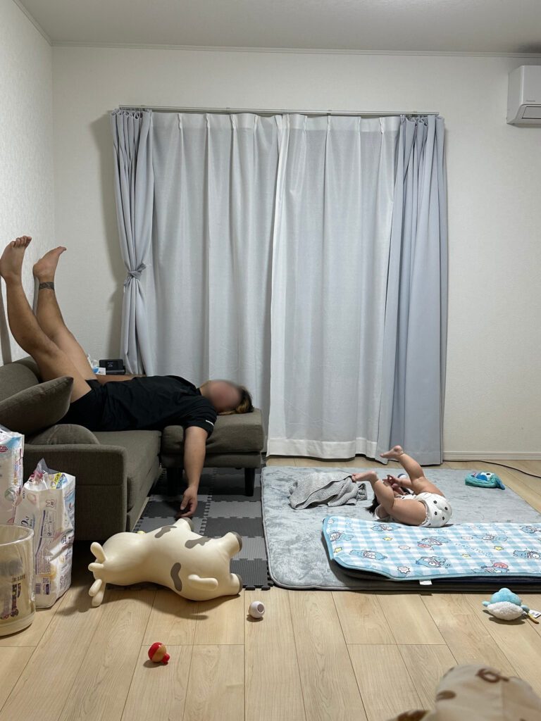 リビングをのぞいてみると…③（＠sauii5900さんより提供）