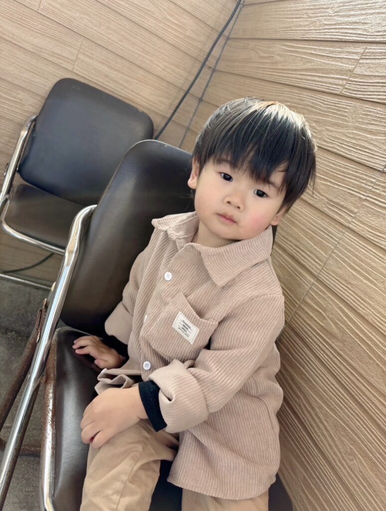 次男さん②（@manpechiさんより提供）
