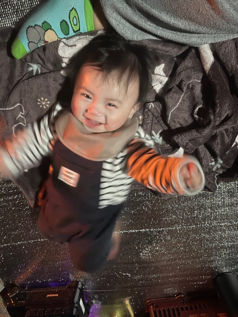 普段の息子さん③（＠chibi_monster10さんより提供）