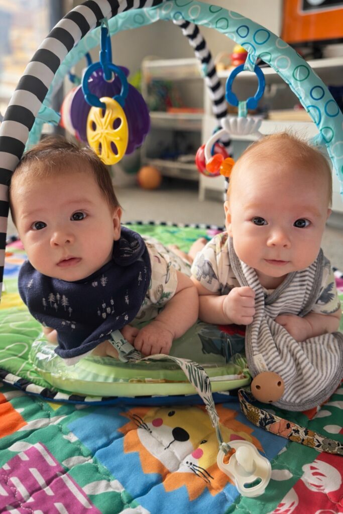 双子くんの写真③（＠iori.forsythさんより提供）