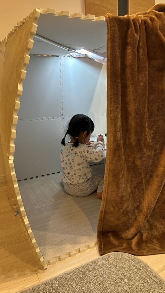 娘さんの秘密基地③（＠nail_minimal_23さんより提供）