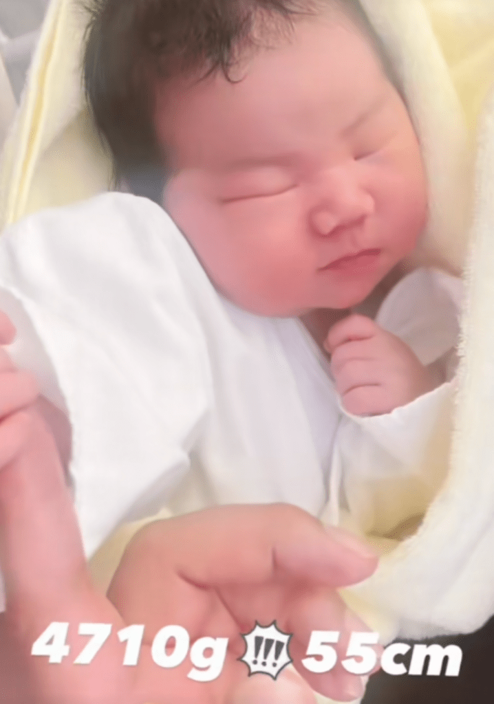 出産後の様子①（＠chibi_monster10さんより提供）