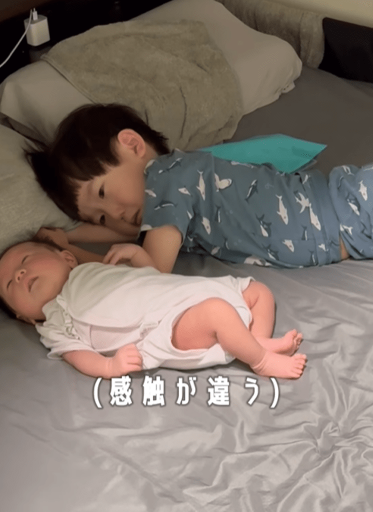 次男さんが起きるまで⑨（＠yujin_kosodateさんより提供）