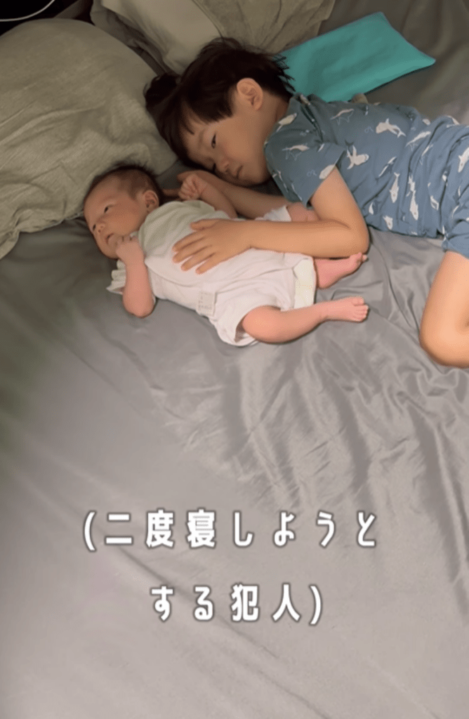 次男さんが起きるまで⑮（＠yujin_kosodateさんより提供）