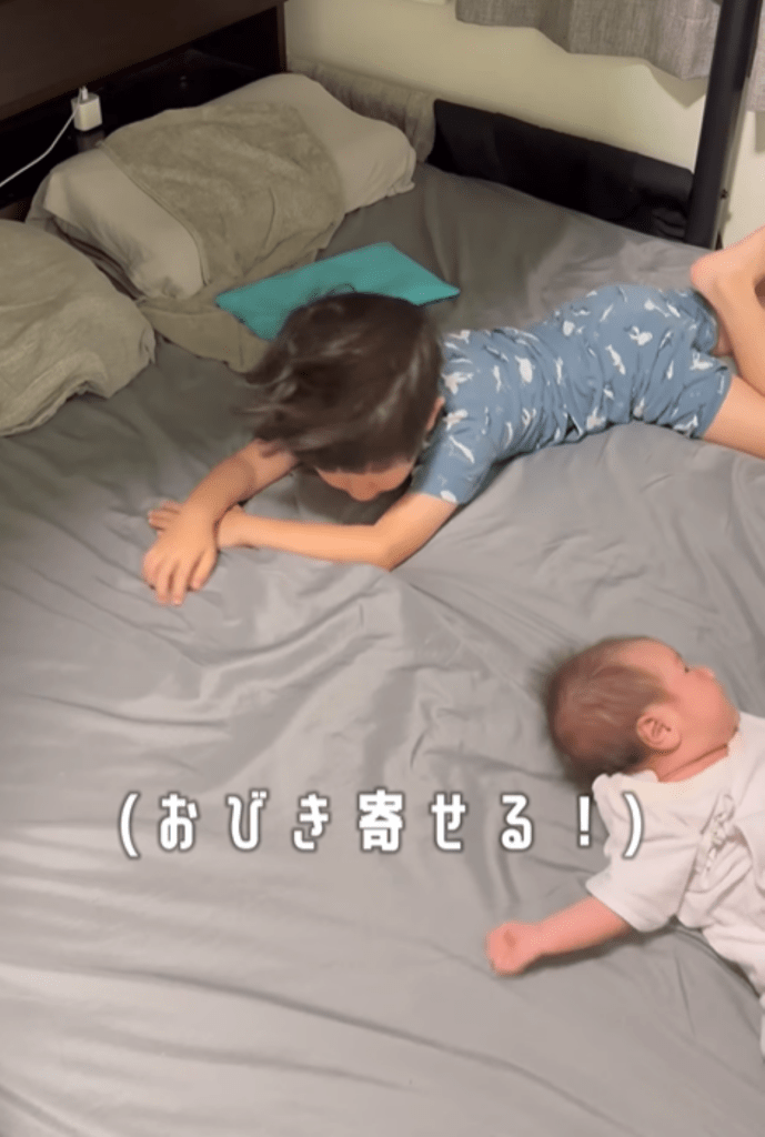 次男さんが起きるまで⑰（＠yujin_kosodateさんより提供）