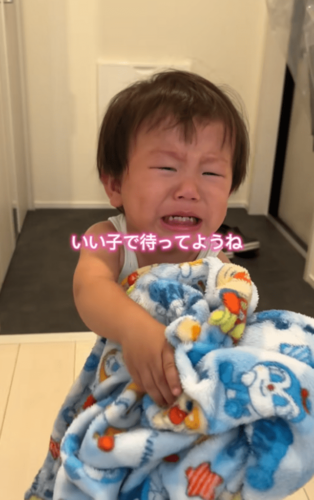 パパさんが仕事に行く朝⑦（＠taoruboya.19さんより提供）