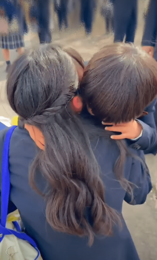 涙を流す2人②（＠ichin_gramさんより提供）