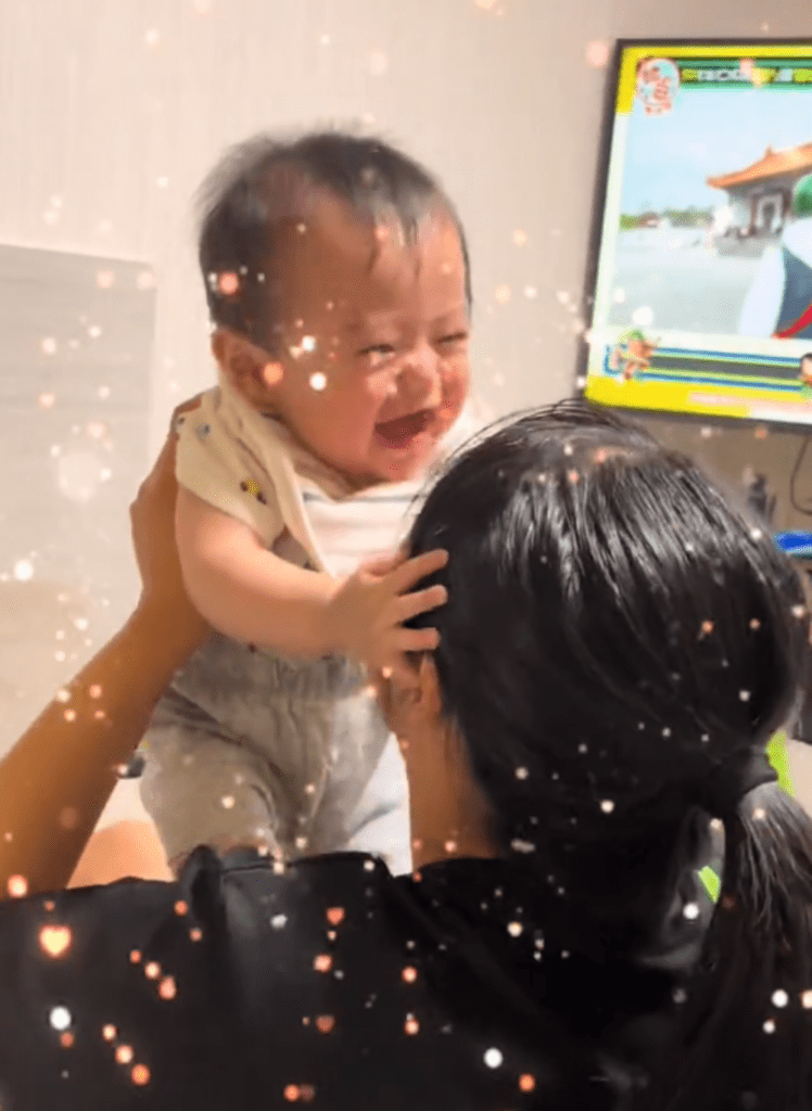 仲良し姉弟④（@sayaka38aoさんより提供）