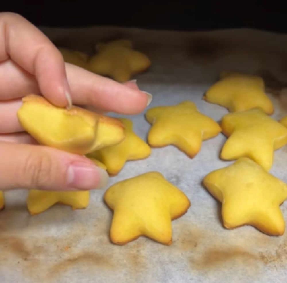 膨張したクッキー⑦（＠kojiki_sさんより提供）