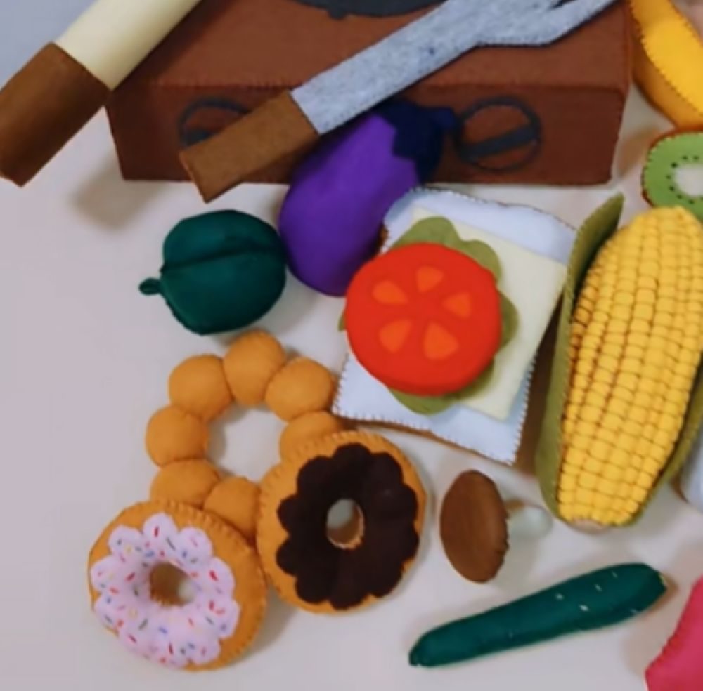 お義母さん手作りのおままごとセット②（＠nana_mama777さんより提供）