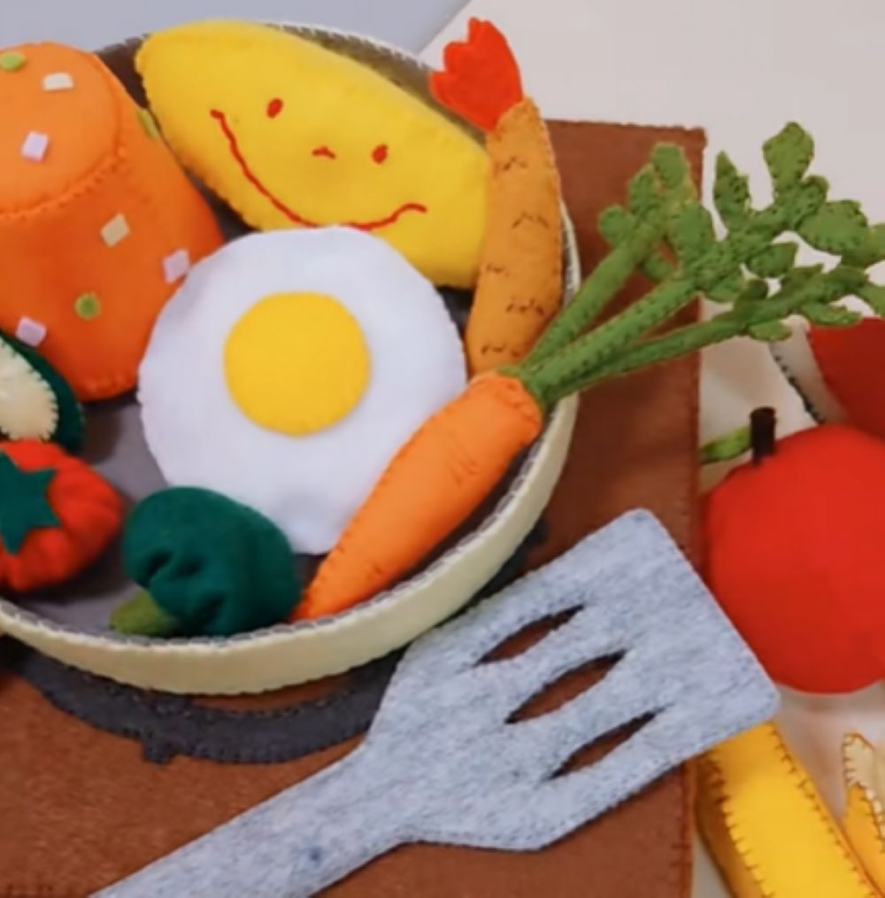 お義母さん手作りのおままごとセット③（＠nana_mama777さんより提供）