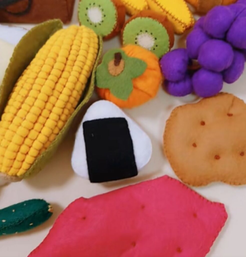 お義母さん手作りのおままごとセット⑤（＠nana_mama777さんより提供）