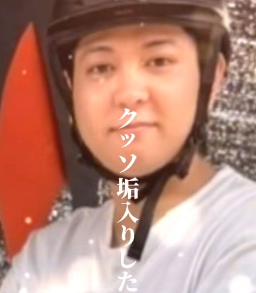 25歳になった現在（＠ninomaemaeさんより提供）