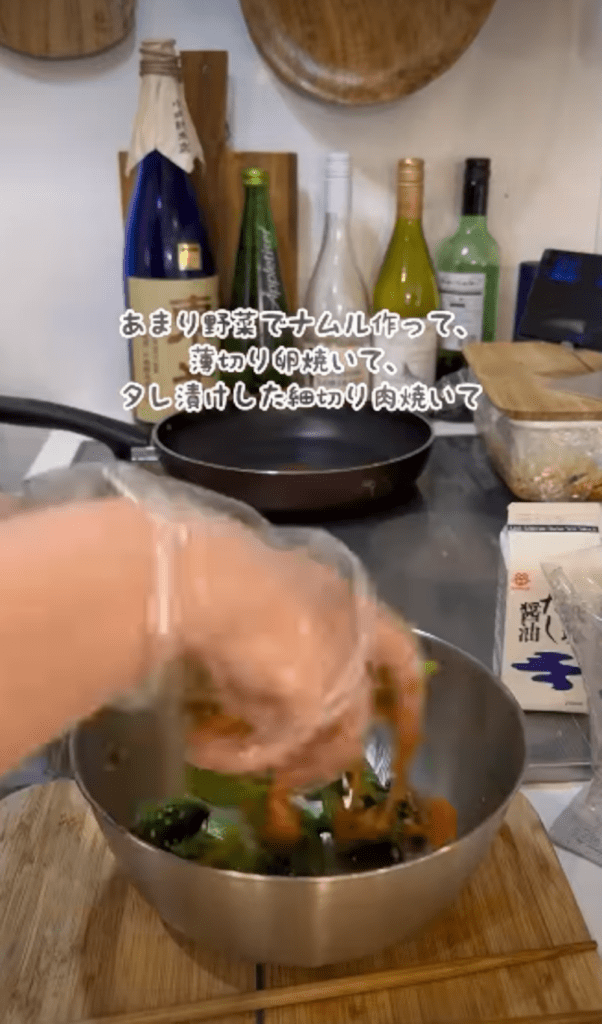 キンパ作り②（＠ma_ko_miさんより提供）